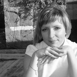 Яна, Москва